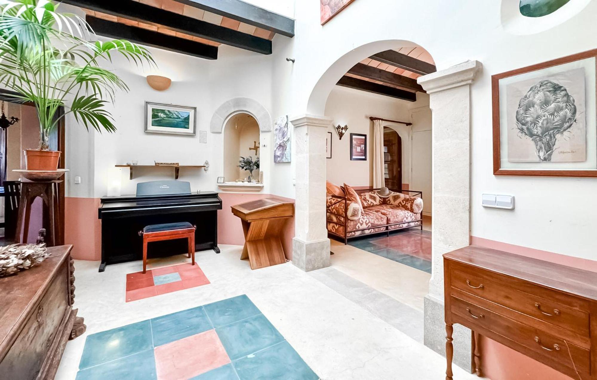 4 Bedroom Stunning In Ferienhaus